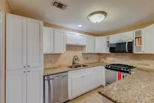 2113 Waugh Dr, Houston, TX 77006 - Photo 13