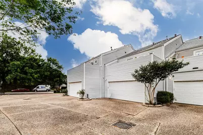 2113 Waugh Drive, Houston, TX 77006 - Photo 29