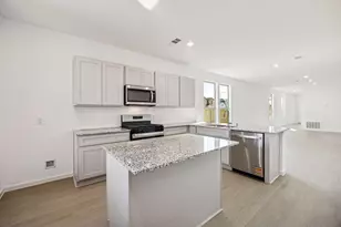 17202 Boulder Bch Dr, Crosby, TX 77532 - Photo 9