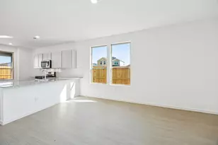 17202 Boulder Bch Dr, Crosby, TX 77532 - Photo 5