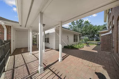 1602 Orlando Street, Friendswood, TX 77546 - Photo 37