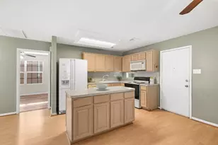 1602 Orlando St, Friendswood, TX 77546 - Photo 43