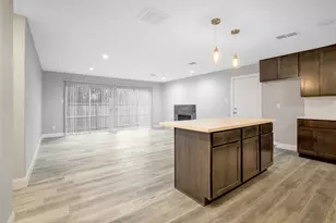 1314 E Red Cedar Cir, The Woodlands, TX 77380 - Photo 7
