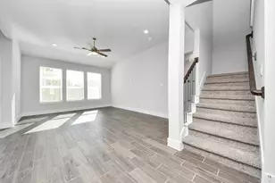 220 Magnolia Laurel Dr, Alvin, TX 77511 - Photo 29