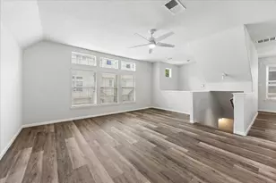 3328 Masters Point Dr, Houston, TX 77091 - Photo 5