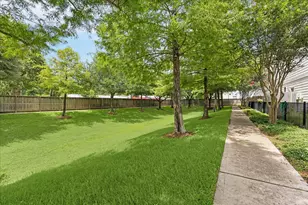 3328 Masters Point Dr, Houston, TX 77091 - Photo 21