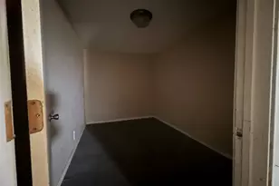 1414 S Broadway St, Jewett, TX 75846 - Photo 13