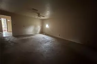 1414 S Broadway St, Jewett, TX 75846 - Photo 17