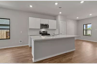 2790 Holly Laurel Drive, Alvin, TX 77511 - Photo 3