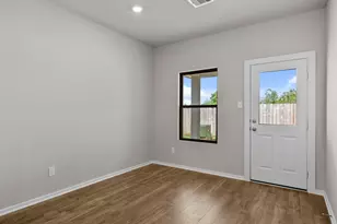 2790 Holly Laurel Dr, Alvin, TX 77511 - Photo 13