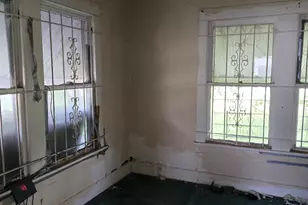 2305 Elysian St, Houston, TX 77026 - Photo 9
