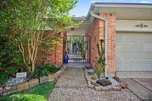 16810 Finewood Way, Houston, TX 77058 - Photo 1