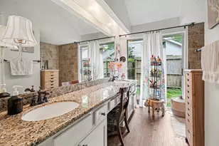 16810 Finewood Way, Houston, TX 77058 - Photo 17