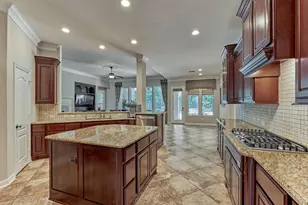 13100 Autumn Ash Dr, Conroe, TX 77302 - Photo 17