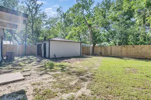 7426 Stephanie Dr, Deer Park, TX 77536 - Photo 23