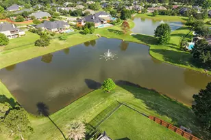 24910 Waterstone Estates Cir W, Tomball, TX 77375 - Photo 45