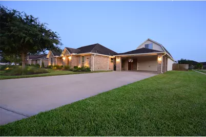 6802 Arlington Drive, Manvel, TX 77578 - Photo 5