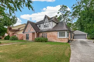 17723 Woodlode Ln, Spring, TX 77379 - Photo 3