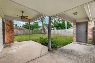 17723 Woodlode Ln, Spring, TX 77379 - Photo 47