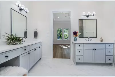 2311 Saxon Drive, Houston, TX 77018 - Photo 17