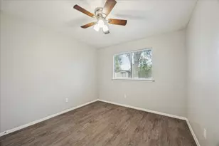 1119 Margate Dr, Pearland, TX 77584 - Photo 9