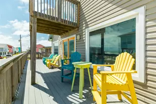 21321 Gulf Dr, Galveston, TX 77554 - Photo 11