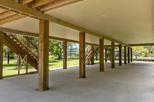 1822 County Rd 297, Sargent, TX 77414 - Photo 39