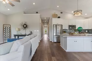 1822 County Rd 297, Sargent, TX 77414 - Photo 11