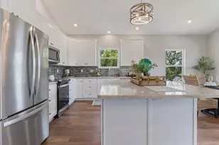 1822 County Rd 297, Sargent, TX 77414 - Photo 17