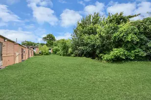 3317 Sampson St, Houston, TX 77004 - Photo 15