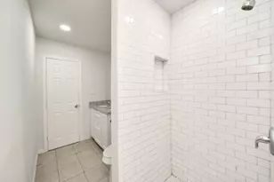 3317 Sampson St, Houston, TX 77004 - Photo 7