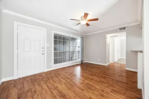 201 Emerson St, Houston, TX 77006 - Photo 1