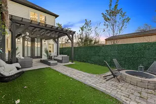 907 Pollard St, Houston, TX 77020 - Photo 27