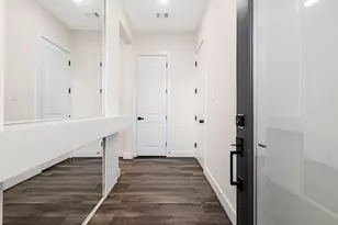 907 Pollard St, Houston, TX 77020 - Photo 5