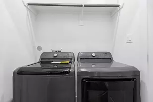 907 Pollard St, Houston, TX 77020 - Photo 23