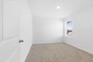 12219 Ridge River Ln, Houston, TX 77067 - Photo 11