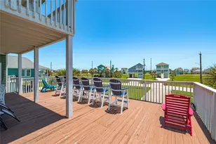 18902 Shaman Dr, Galveston, TX 77554 - Photo 25