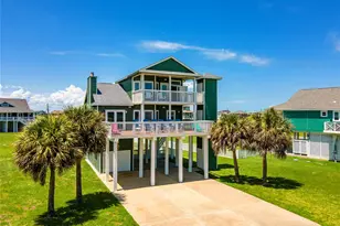 18902 Shaman Dr, Galveston, TX 77554 - Photo 1