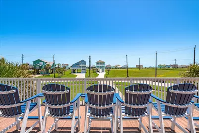 18902 Shaman Drive, Galveston, TX 77554 - Photo 25