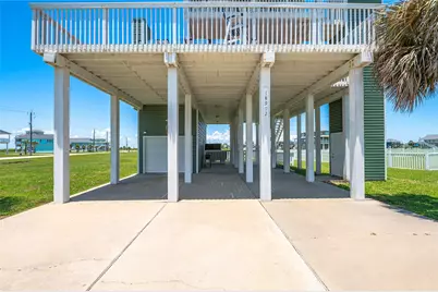 18902 Shaman Drive, Galveston, TX 77554 - Photo 5