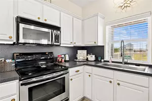 18902 Shaman Dr, Galveston, TX 77554 - Photo 11