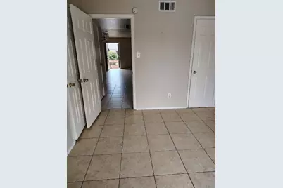 10100 S Gessner Road #404, Houston, TX 77071 - Photo 5