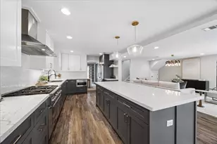 1139 Richelieu Ln, Houston, TX 77018 - Photo 3