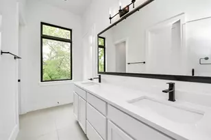 405 Forest Reserve Pl, Houston, TX 77079 - Photo 25