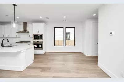 405 Forest Reserve Place, Houston, TX 77079 - Photo 13