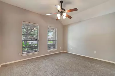 11915 Lois Lane Drive, Pinehurst, TX 77362 - Photo 29