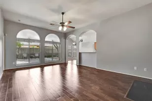 11915 Lois Ln Dr, Pinehurst, TX 77362 - Photo 9