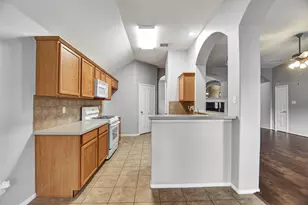 11915 Lois Ln Dr, Pinehurst, TX 77362 - Photo 15