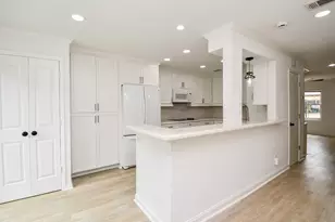 6114 Kirby Dr, Houston, TX 77005 - Photo 13