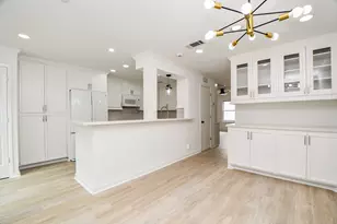 6114 Kirby Dr, Houston, TX 77005 - Photo 11